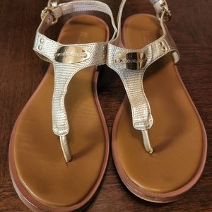 MICHAEL KORS SANDALS!